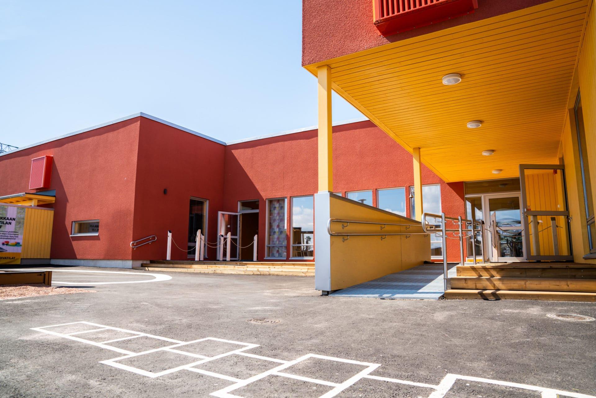 You are currently viewing Benefits Of Day Care Centres In Gold Coast For Working Parents