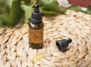 Read more about the article CBD Oil In NZ: Benefits, Uses, And Precautions