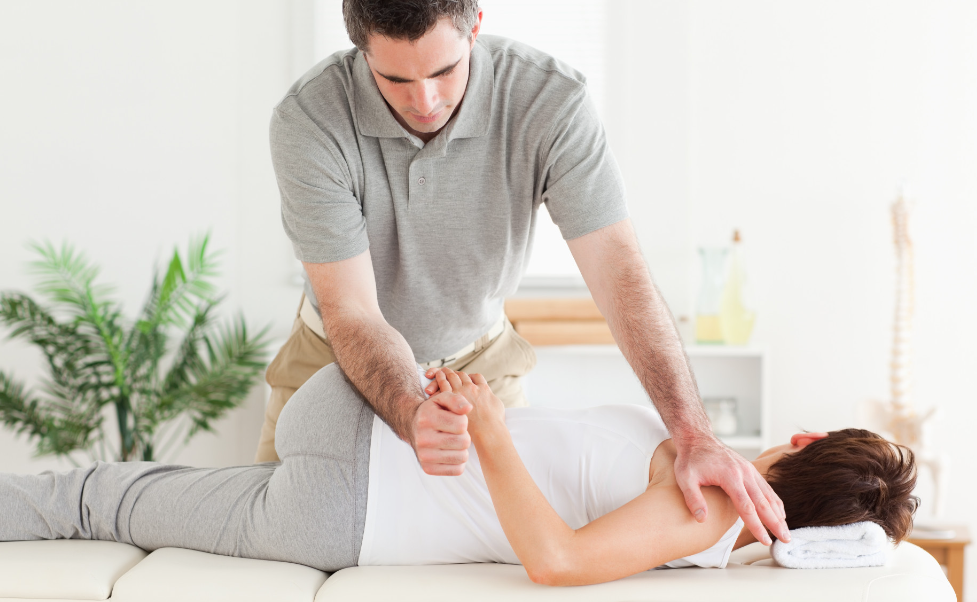 You are currently viewing Why Everyone Needs a Physio in Glenfield: 5 Life-changing Benefits