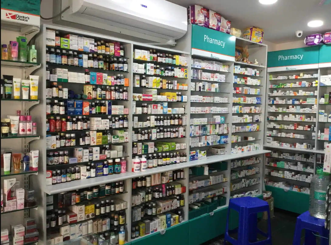 You are currently viewing Personalized Care, Close to Home: Exploring the Benefits of a Pharmacy Near Me: