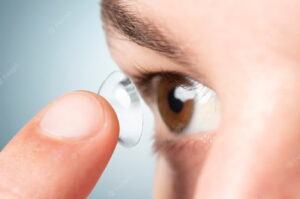 Read more about the article A Complete Guide on Choosing the Right Eye Lenses for You