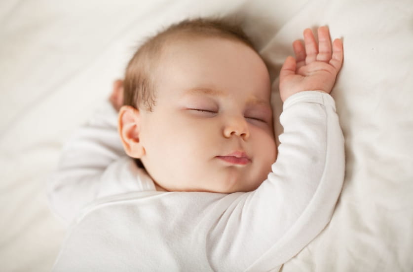 Read more about the article What Are the Key Roles of a Certified Sleep Consultant?