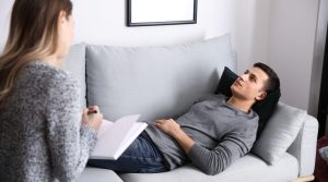 Read more about the article How Hypnotherapy Treatment for Anxiety Can Improve Your Mental Health